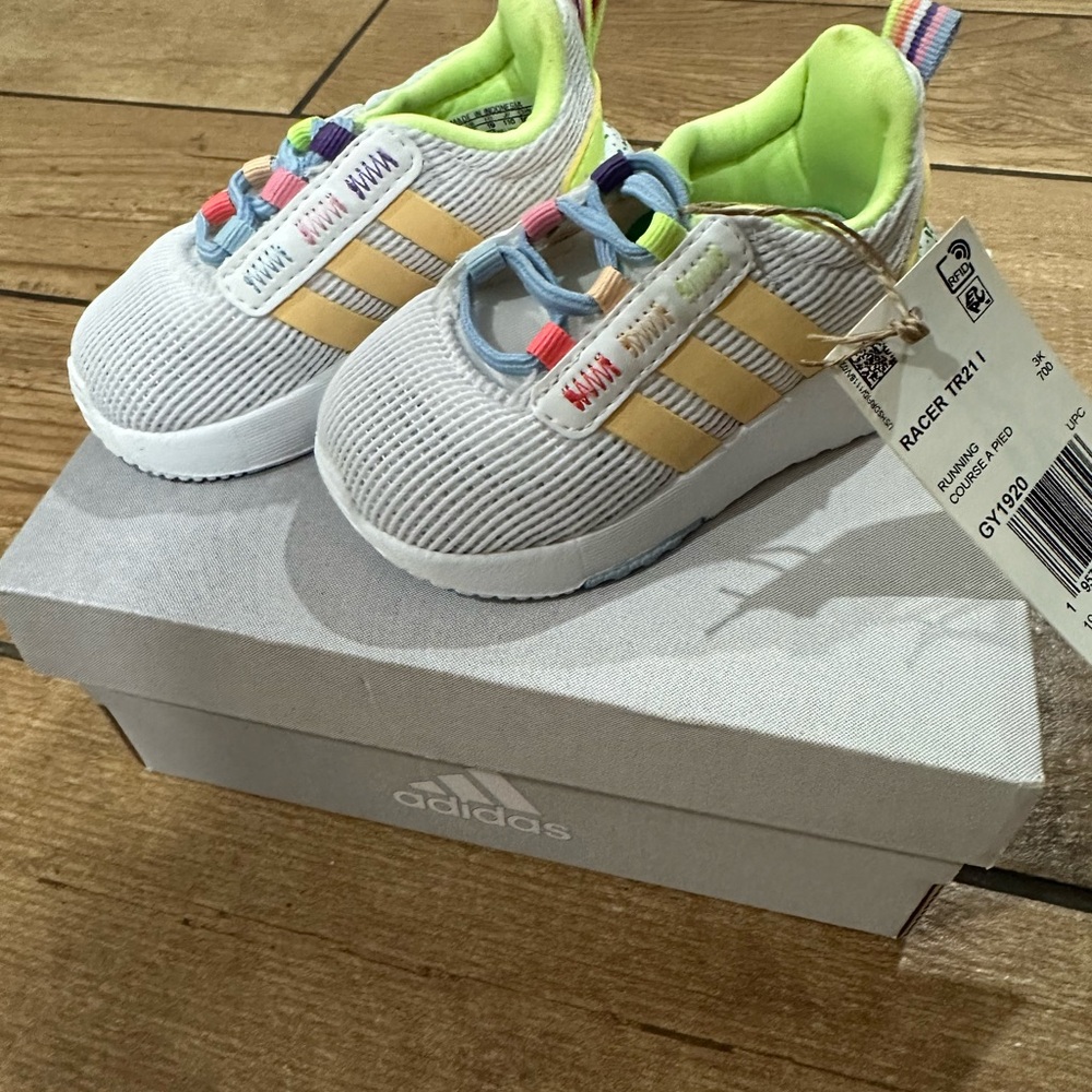 Toddler Adidas sneakers- size 4K
